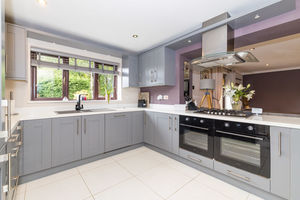 Kitchen- click for photo gallery